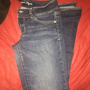 American eagle size 8 jeans! Great used condition